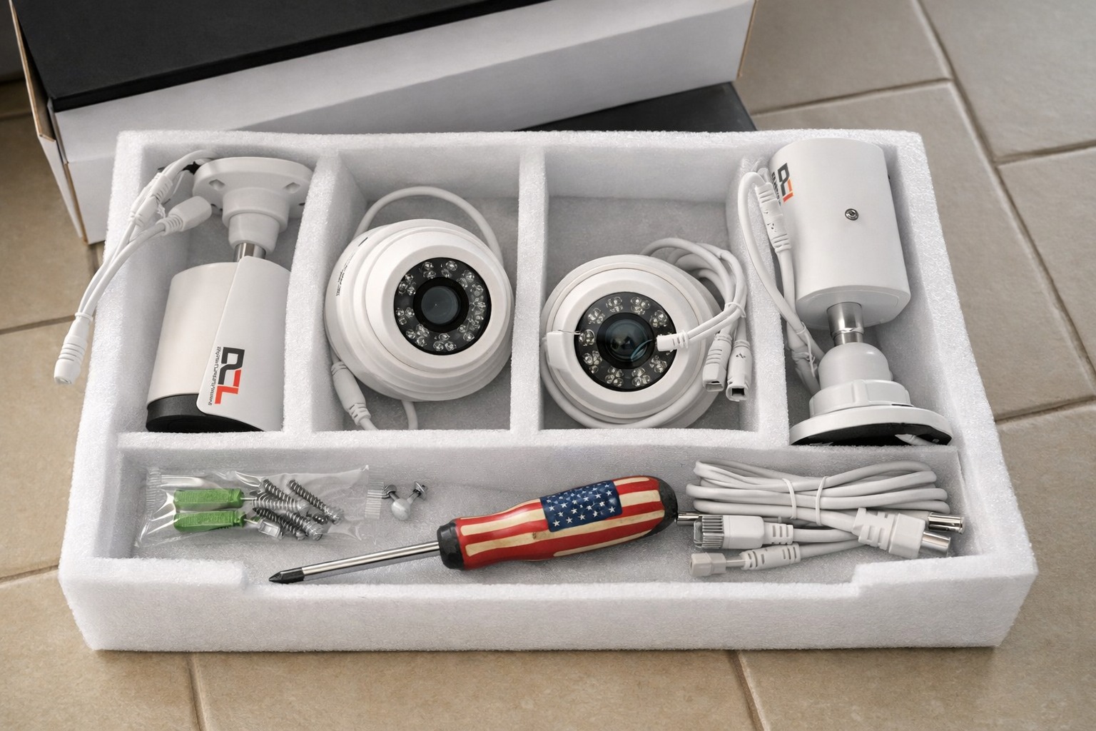 Kit de caméras de vidéosurveillance OneSoft prêt à l'installation